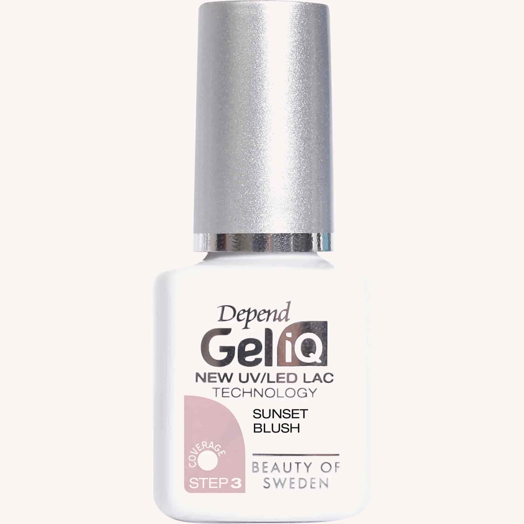 Gel iQ Nail Polish