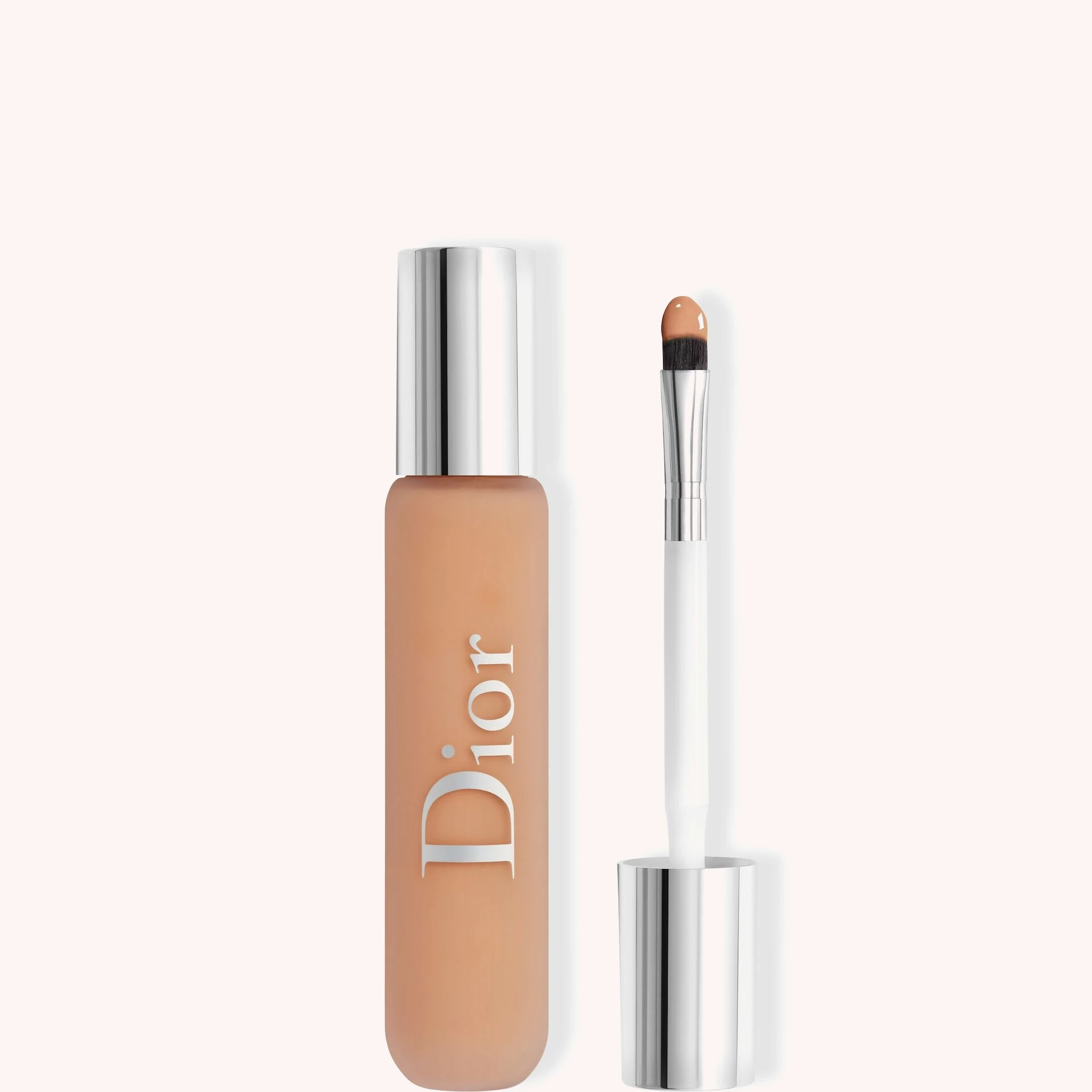 Dior Backstage Face & Body Flash Perfector Concealer